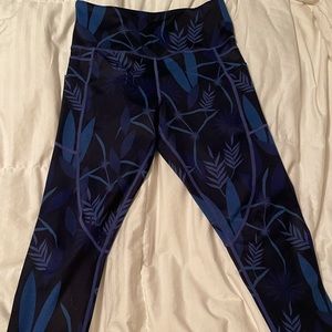 Zyia high waist 6-8 capri